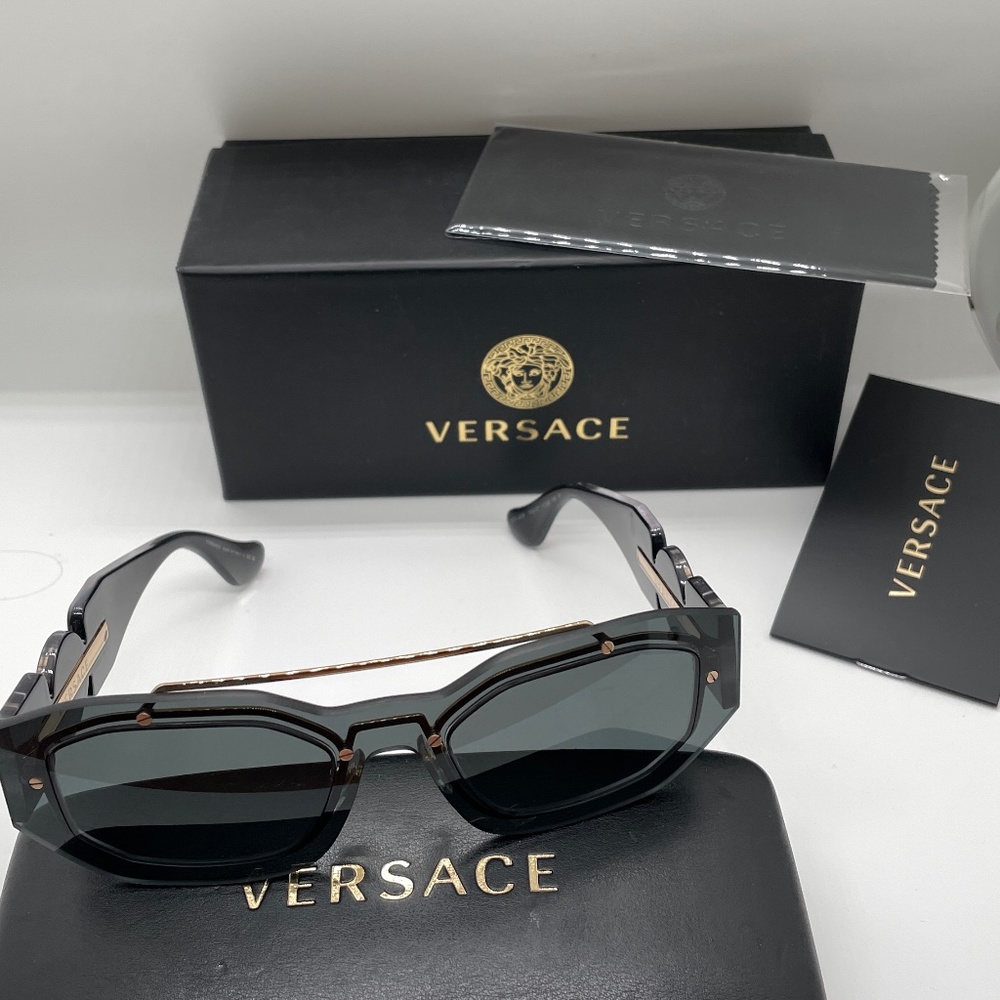 Versace Sunglasses Unisex, Medusa-Logo Transparent Grey